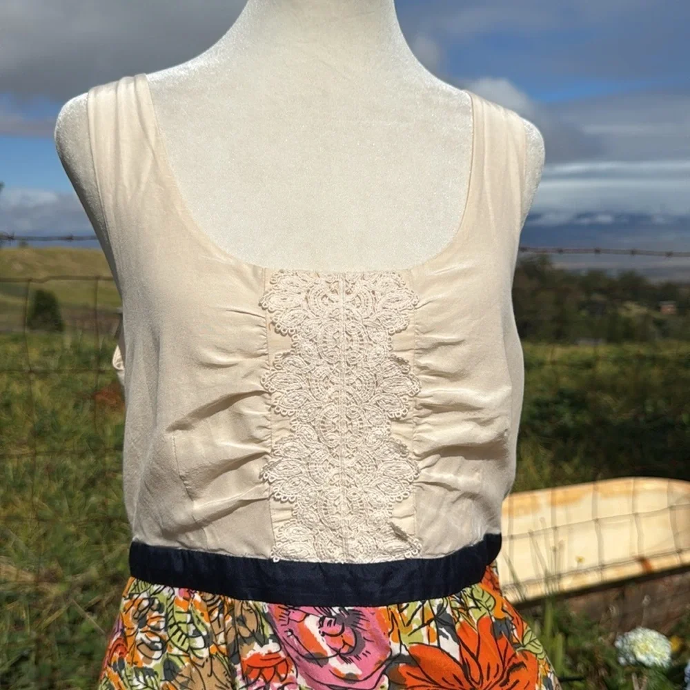 Anthropologie We love Vera Retro Silk blend Floral Sleeveless Twee 8 - Picture 2 of 9